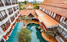 Lanna Hotel By Kasalong Resort And Spa Pattaya